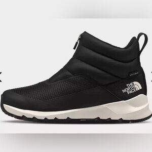 North Face Women’s ThermoBall Progressive Zip II Waterproof Boots. Women’s sz 6